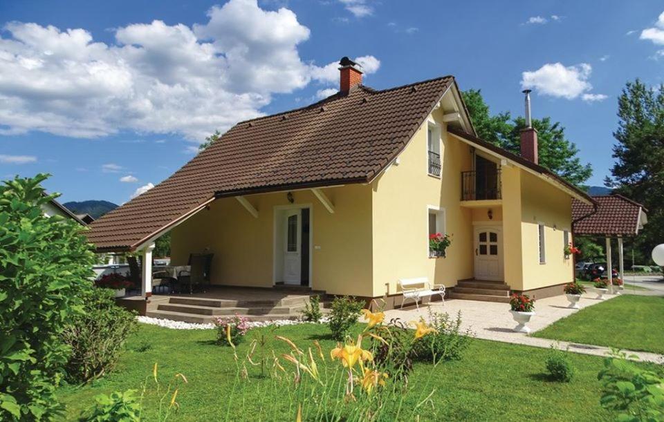 Apartmaji Cujez Recica ob Savinji エクステリア 写真